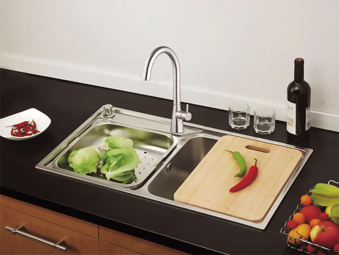 Low-Maintenance Commercial Faucets: The Ultimate 2026 Buyer’s Guide